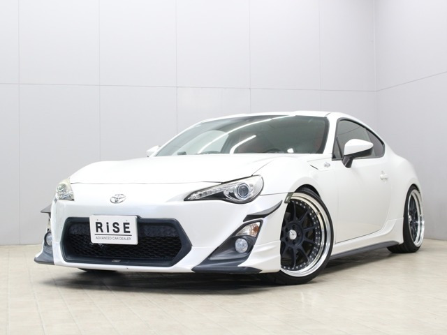 86 2.0 GT 6MT TRDエアロ ナビ Bカメラ