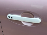 エンジンオイルやエレメント交換、タイヤ交換などお車の日々のメンテナンスも重要。定期的なメンテナンスもお任せください!