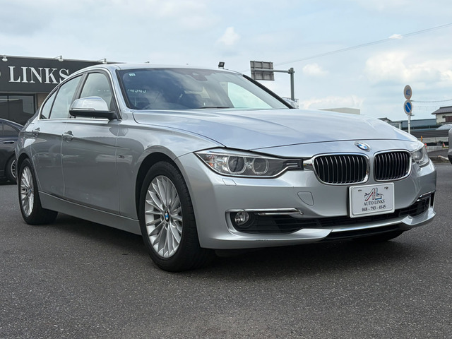 3シリーズセダン 320i ラグジュアリー クルコン レザーシート シートヒーター