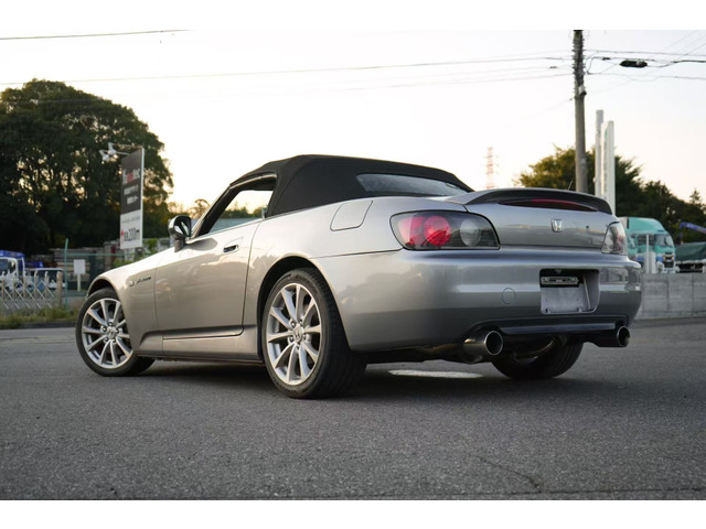 1999 Honda S2000 2.0 photo 2