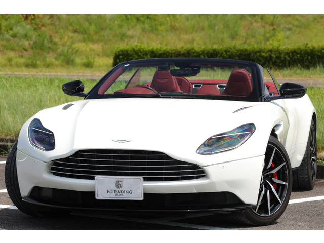 DB11ヴォランテ V8 510ps/電動ソフトトップ