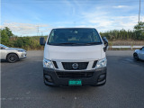 NV350キャラバン 2.5 DX ロング ディーゼル 4WD 低床 6人乗 スタッドレス付 禁煙車