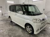お車と一緒に新品タイヤ(ホイール付き)をご希望の方にはお得な価格にてご提供しております。常時在庫がありますので、いつでもご確認いただけます。