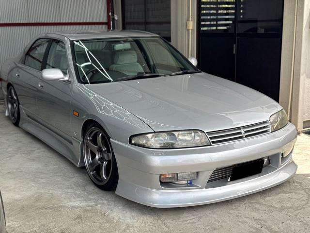 スカイライン 2.5 GTS25t タイプM Momoハンドル/HKS/トラストなど