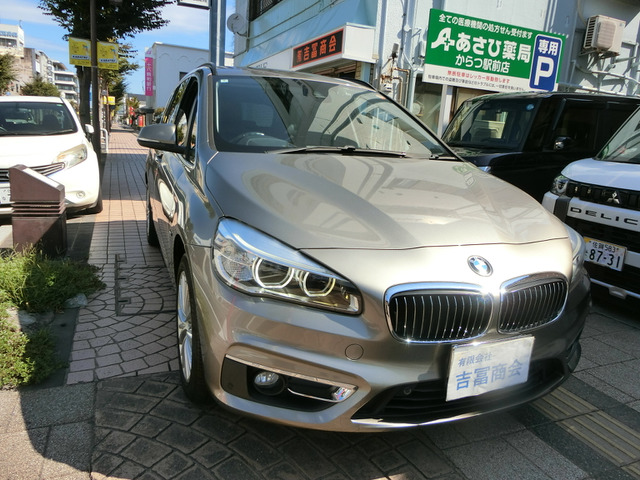 2シリーズグランツアラー 218d 7人乗!ディーゼル!純正ナビ他OP!