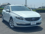 ボルボ V60 D4 SE ディーゼル