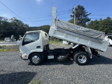 左側:ダンプ昇降、スムーズに行えます。積載3トン!!コボレーン有!!車検有りですので、すぐにご利用いただけます。平成28年車!! 栃木県栃木市ハイトレーディングから全国へお届けいたします♪