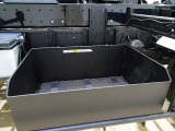 燃料タンク90L 右フロント工具箱 左シャシ中央工具BOX メッキホイールカバー/ナットカバー シャーシは 錆止め/マフラー塗装 仕上げに力を入れています。