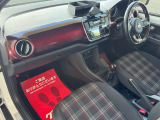 内装も嫌な臭いもなく非常にクリーンな状態を保っています!