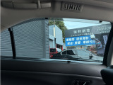 後部座席サンシェード