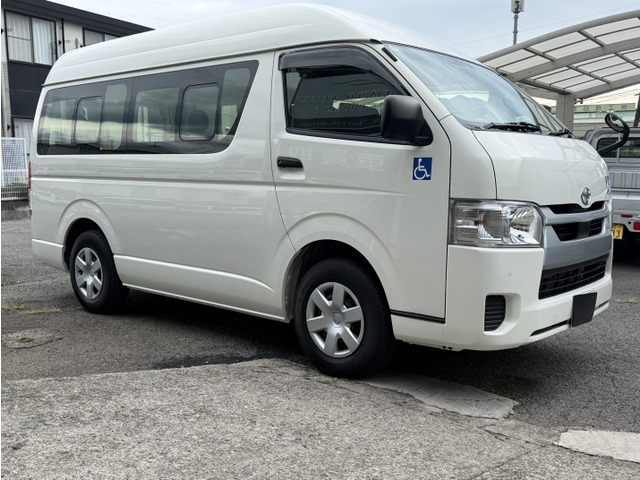 ハイエースバン