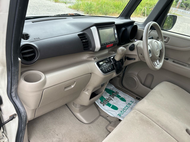 ホンダ N-BOX G Lパッケージ ☆Bカメラナビ車検2年付☆ の中古車詳細