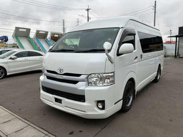 ハイエースコミューター 2.8 GL ディーゼル 