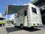 アウトドアに必須なサイドオーニングもございます!