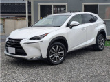 記録簿、前車検レクサスディーラーにて実施点検車 2026年8月新品バッテリー交換済み 艶やかなボディ状態を維持しております。