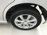 【自社整備工場完備】 自社整備工場を完備しており、納車前は徹底整備後お渡しとなります。自社工場だからこそ時間をかけれる。自社工場だからこそきめ細かい整備を。自社工場だからこそ出来る事があります。