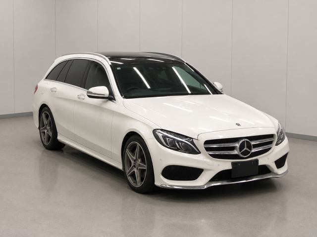 Cクラスワゴン C220d ローレウスエディション パノラミックスライディングルーフ