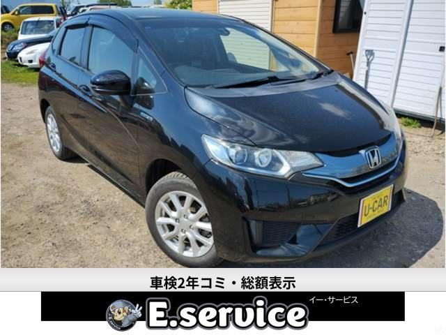 フィット 1.5 ハイブリッド Lパッケージ 4WD 車検2年