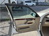 納車までの間代車が必要な方は成約後から御納車までの間、無料で代車を貸出するサービスございます(無料代車がない場合もございますので事前にお申し付けください)また当社指定のレンタカーをご用意する事も可能です