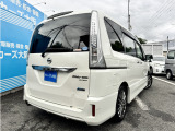 セレナ 2.0 ライダー パフォーマンススペック ブラックライン S-HYBRID I プッシュス...