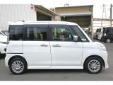 ☆★国家資格整備士在籍☆★ 整備のプロが常駐し、納車前点検からアフターフォローまで万全の体制を整えております!お車に関するお悩みや疑問点などがあれば、専門知識を持ったスタッフが丁寧にお答えします♪
