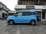 納車整備では、エンジンオイル、ドレンP/K、エレメント交換他油種類の交換などを行いお引渡しさせて頂きます。お車購入が初めてのお客様も自動車販売歴20年のベテランスタッフがすべて対応させて頂きます。