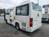 メルファ ロイヤルサルーン 車いす移動車