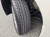 【全国納車OK】 現車をご覧になれないお客様でも、安心してお車をご購入いただける環境を整えております。 色々な角度から撮影したたくさんの画像など豊富な資料送りいたしております。