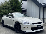 【中古車情報】日産 GT-R 3.8 トラックエディション engineered by nismo 4WD カーボンバックバケットシート の中古車詳細（走行距離：登録済未使用車、カラー：パールホワイト、販売地域：大阪府堺市北区長曽根町）