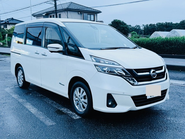 日産 セレナ 
