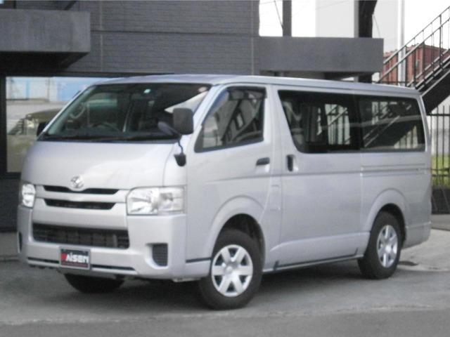 ハイエースバン 3.0 DX ロング ディーゼル 4WD リヤヒーター 寒冷地仕様 6人乗