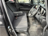 在庫の回転が早いため気になるお車があれば遠方の方でも、まずご相談くださいませ!!