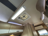 室内の空気を循環できるマックスファンも装備しています!