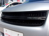 TRD専用グリル。