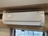 夏場も快適にお過ごしいただける家庭用エアコン!