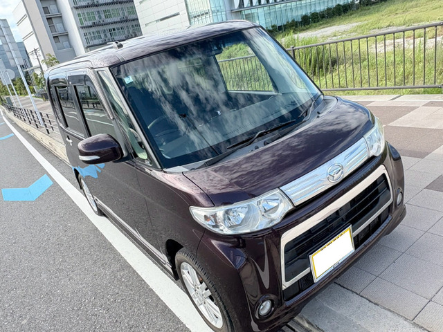 ダイハツ タントカスタム 