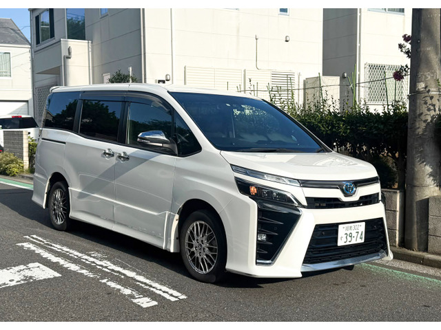トヨタ ヴォクシー 