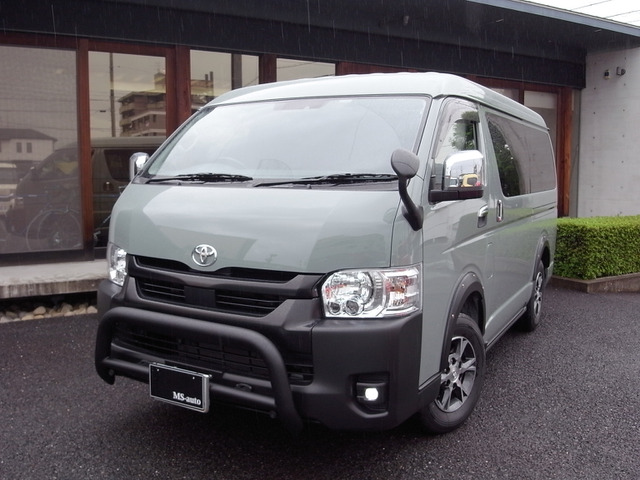 トヨタ ハイエースバン 