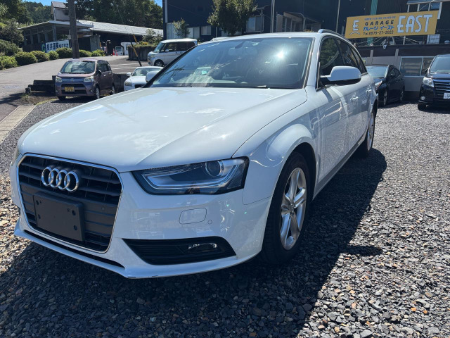 A4アバント 2.0 TFSI パワーシート バックカメラ