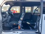 ピラーがない為、大きな荷物や長尺物も横からラクラク積み込み可能ですよ♪