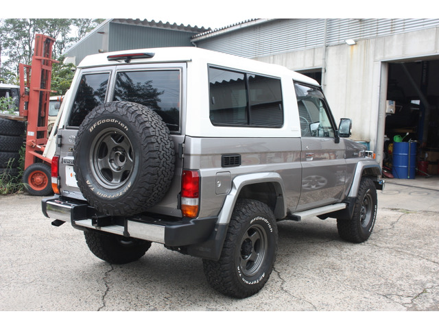 トヨタ ランドクルーザー70 4.2 ZX FRPトップ ディーゼル 4WD の中古車