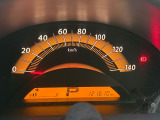 「この車の写真をもっと見たい!」「状態が気になる!」「この装備はついている?」どんな小さな疑問でもお気軽にお問い合わせください♪