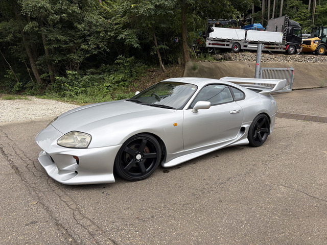 トヨタ スープラ 