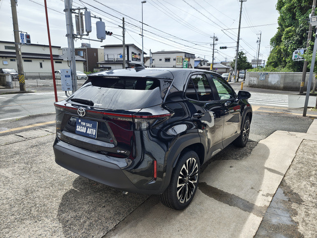 IRIS 006 TR　C-GP　56□15-135　黒色系　BLACK系 トヨタ ヤリスクロス 1.5 ハイブリッド Z の中古車詳細 (3,916km