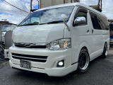 ガラスコーティングも施工可能です。費用は20.000円から承っております。※車種により価格が変わる場合がございます。その他オプションも取り揃えておりますので、商談担当にお申し付けください。