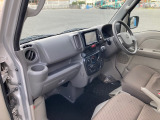 AT   AC   PS   PW(フロントのみ)  ABS  エアバッグ  87,060km