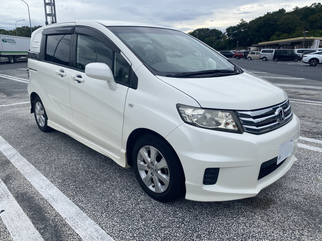 ホンダ フリードスパイク 