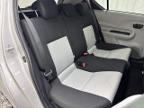 【全国納車OK】 現車をご覧になれないお客様でも、安心してお車をご購入いただける環境を整えております。 色々な角度から撮影したたくさんの画像など豊富な資料送りいたしております。