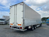 8&times;4 4軸低床2デフ 13.3トン積載