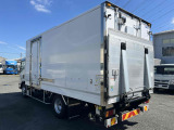 極東開発製跳ね上げパワーゲート付き!ゲート昇降能力1,000キロ!リヤ3枚扉仕様!